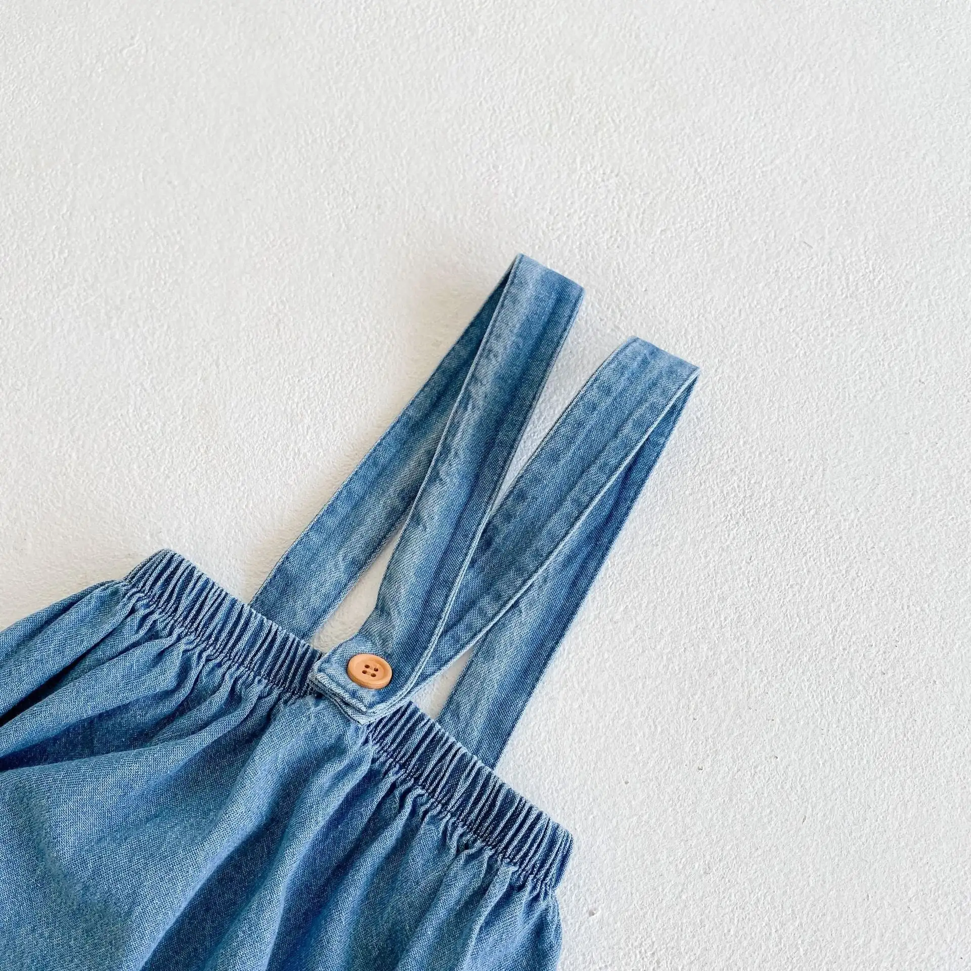 【66-90cm】デニムサロペロンパース&クマ耳帽子