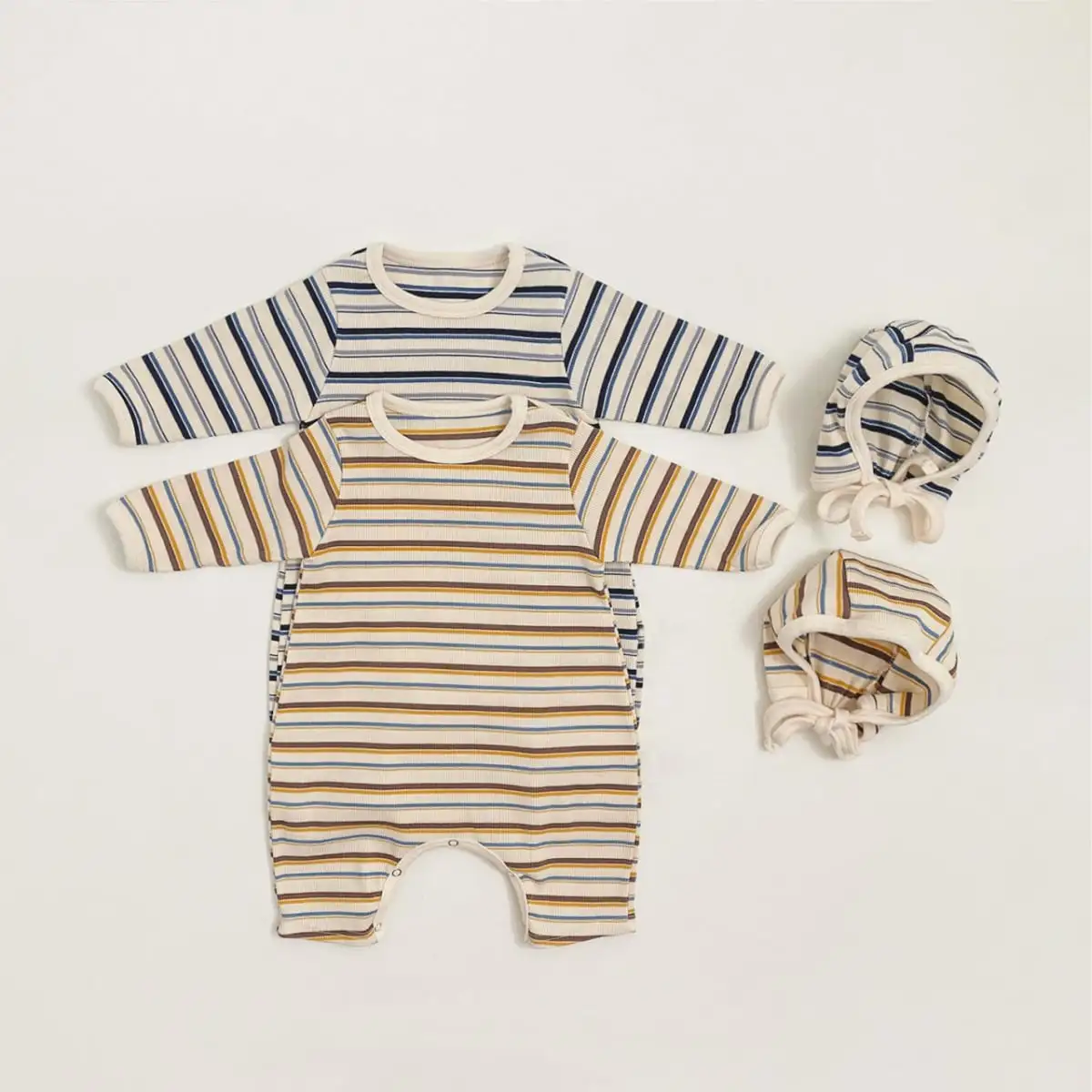 【66-90cm】カラーバリボーダーロンパース