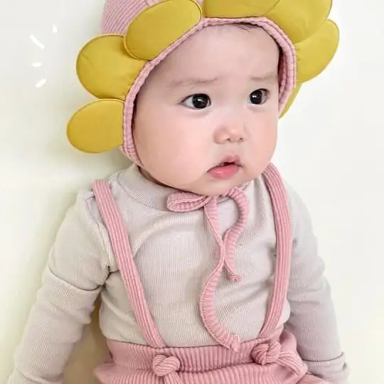 【66-90cm】可愛いフラワーリブサロペット