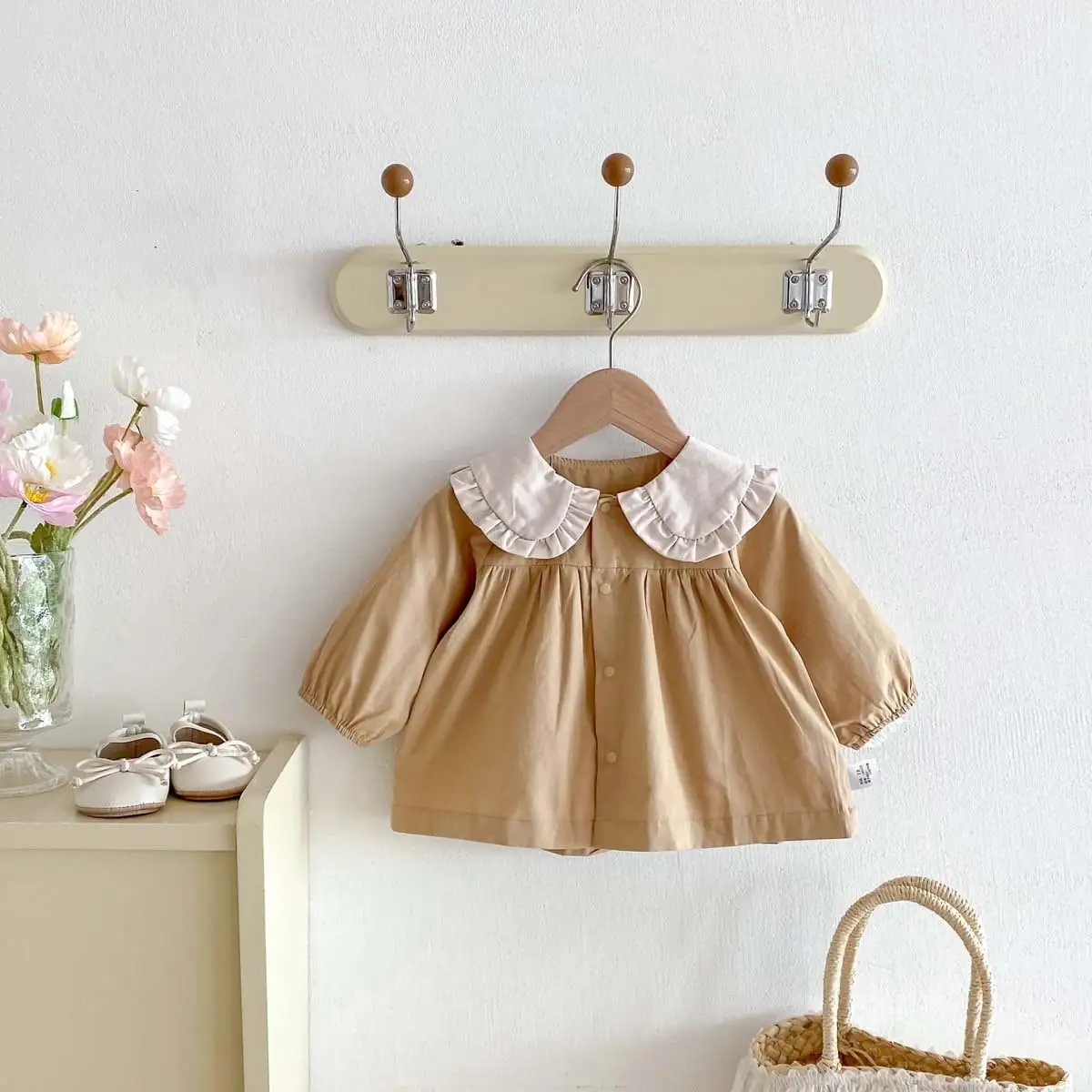 【66-100cm】姉妹服ウサギ襟ブラウンロンパース、ワンピース
