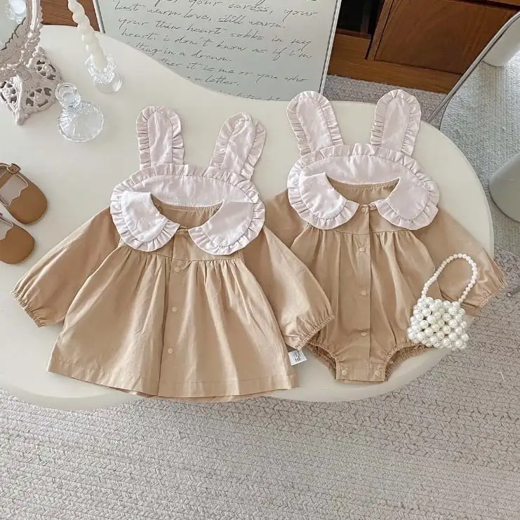 【66-100cm】姉妹服ウサギ襟ブラウンロンパース、ワンピース