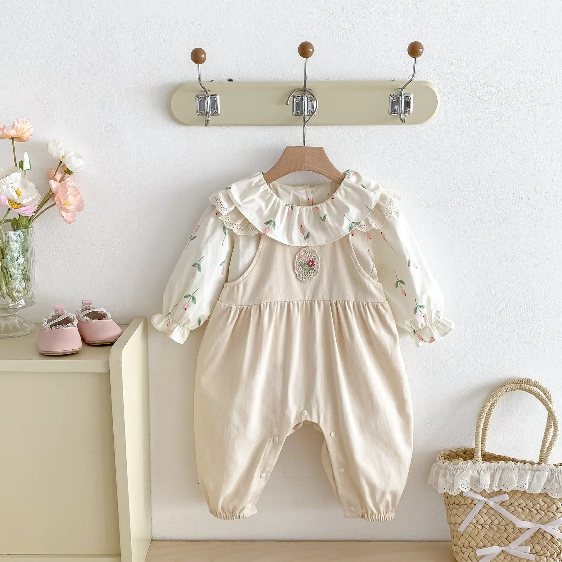 【66-100cm】姉妹服フラワー刺繡ロンパース、サロペット