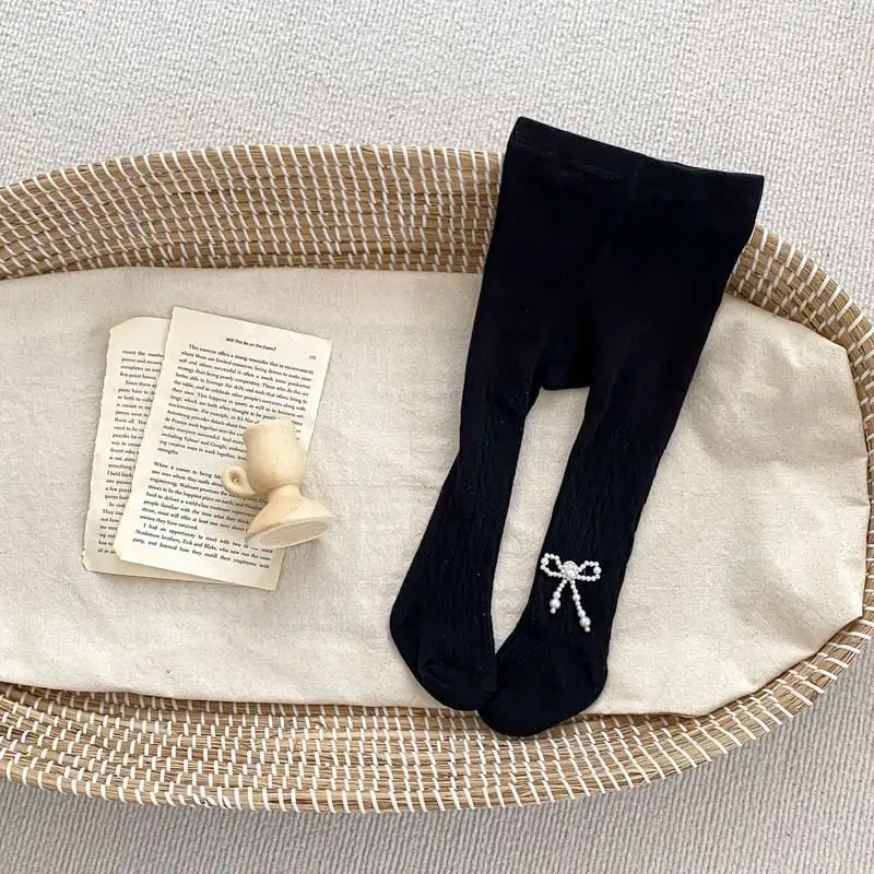 【66-90cm】レトロ刺繡可愛いロンパース