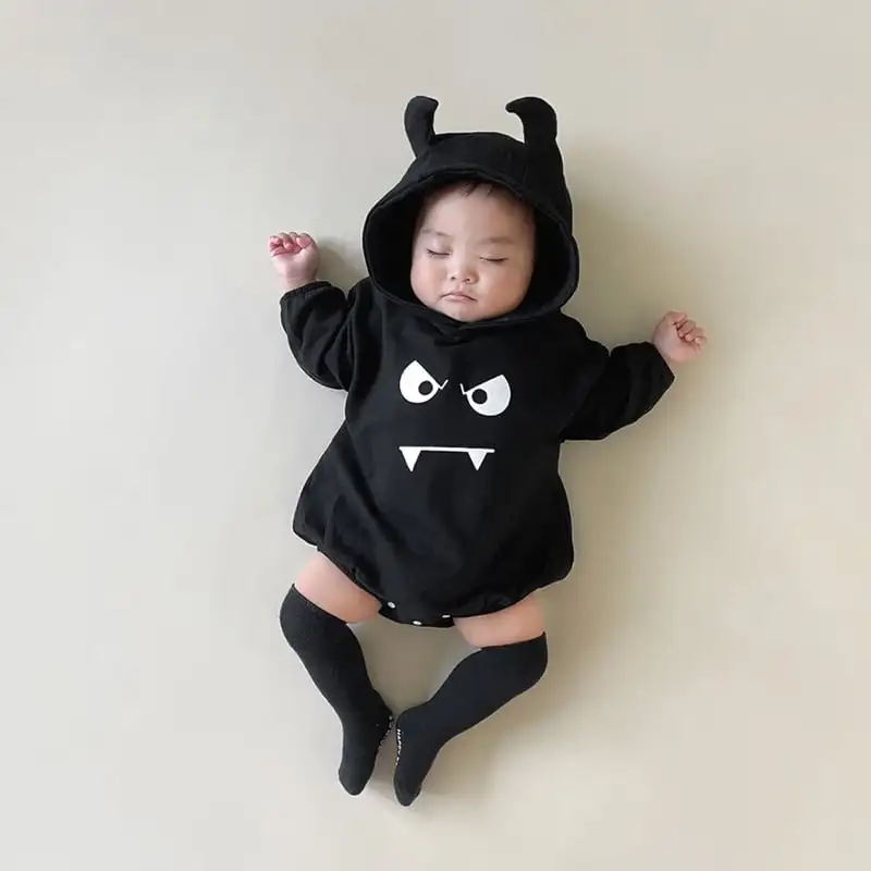 【66-90cm】小悪魔フーディロンパース