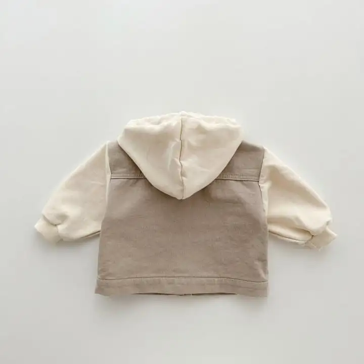 【80-130cm】帽子付きレイヤードアウター