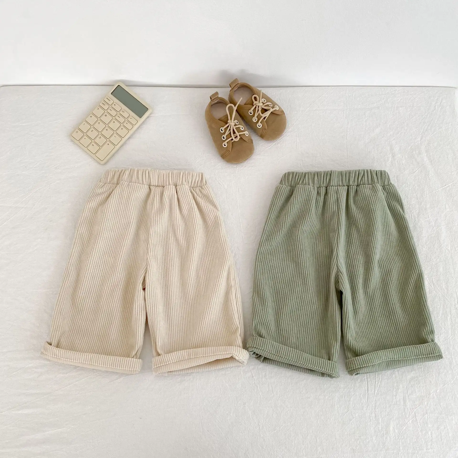 【66-100cm】コーデュロイルーズパンツ