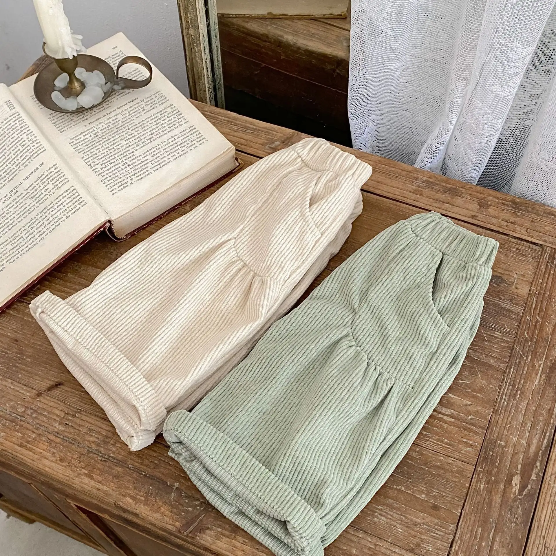 【66-100cm】コーデュロイルーズパンツ