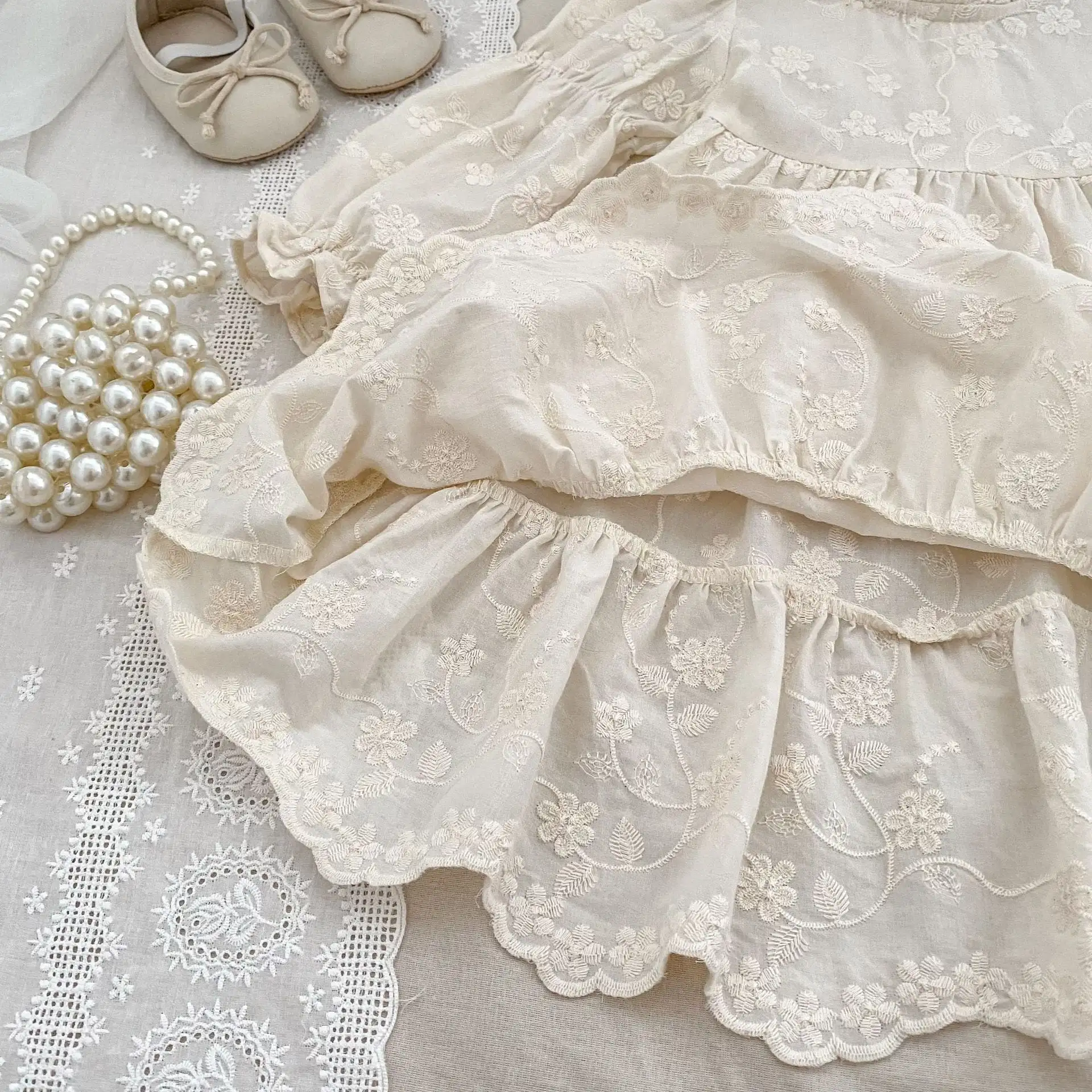 【66-130cm】姉妹服フラワー刺繡プリンセスロンパース/ワンピース