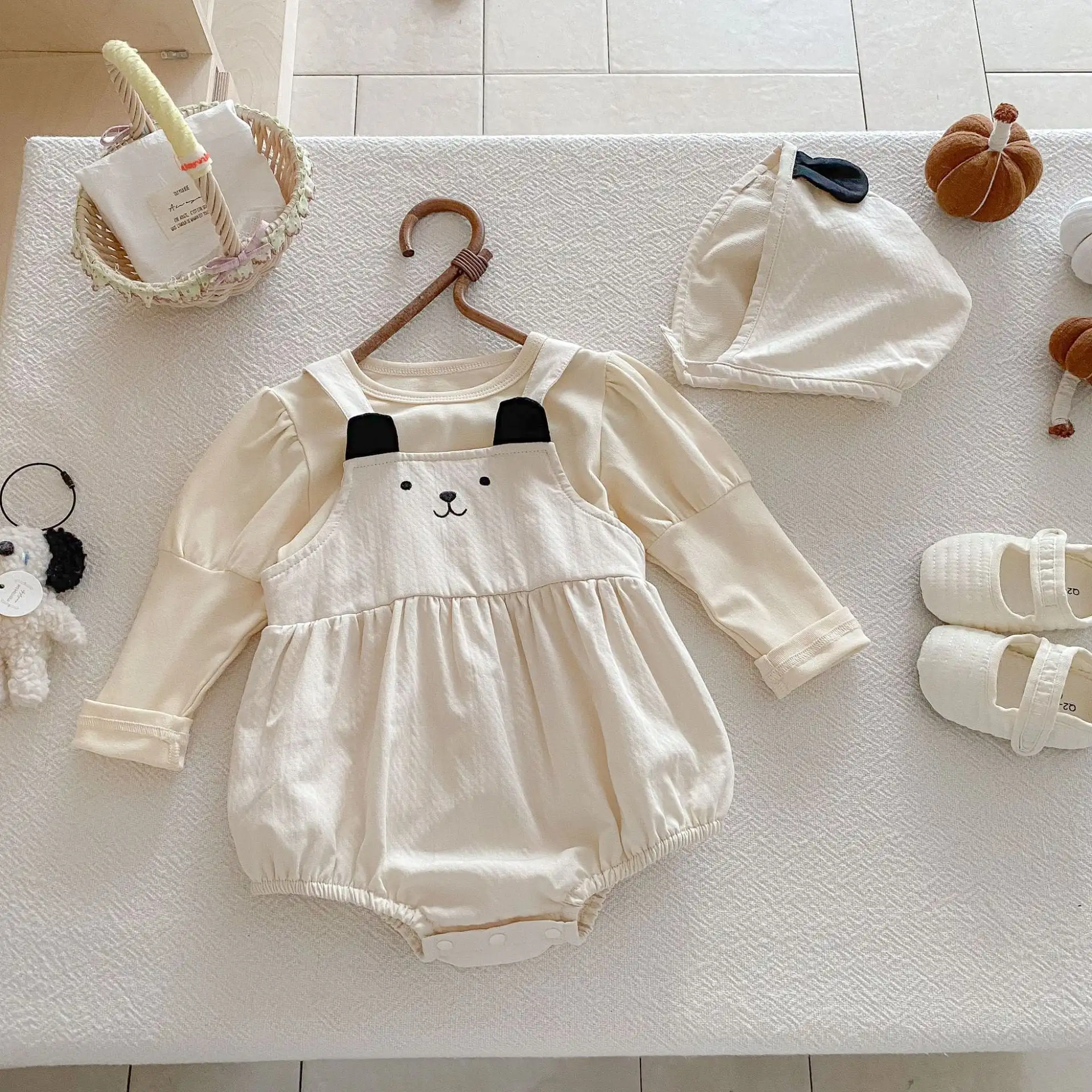 【66-100cm】可愛いクマロンパース&帽子